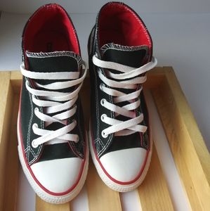 CONVERSE HIGH-TOP SNEAKER 7